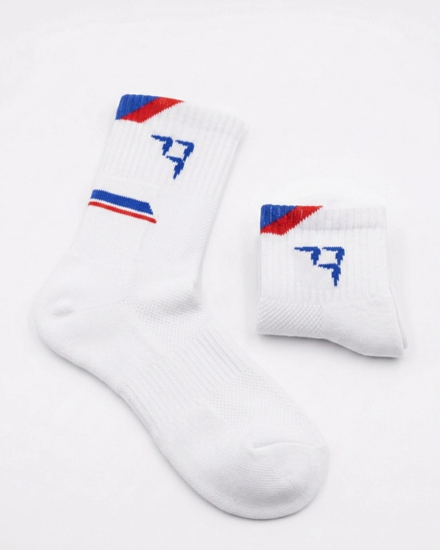 Dedikat Performance Crew Socks – Badminton Socks | Athletic Socks UAE