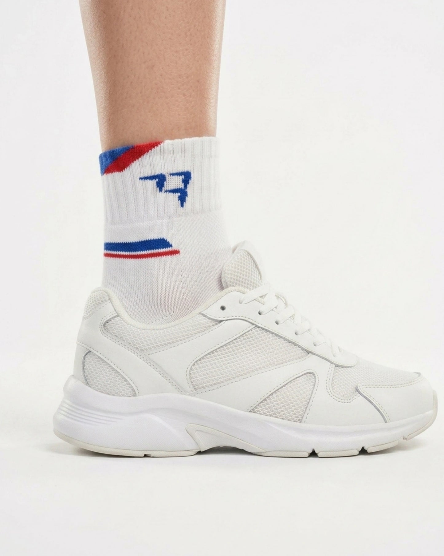 Dedikat Performance Crew Socks – Badminton Socks | Athletic Socks UAE