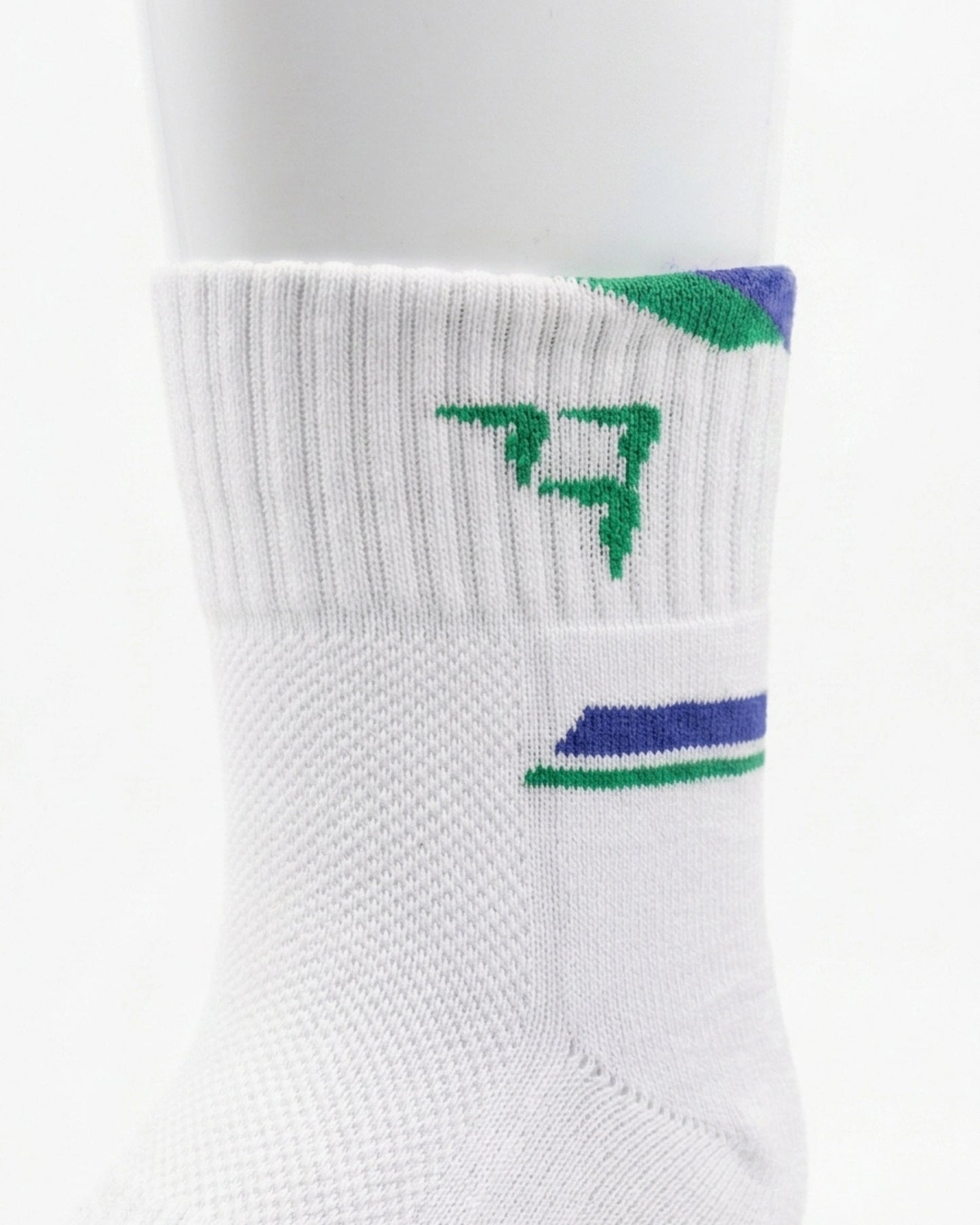 Dedikat Grip Performance Socks – Anti Slip Sports Socks | Badminton Grip Socks UAE